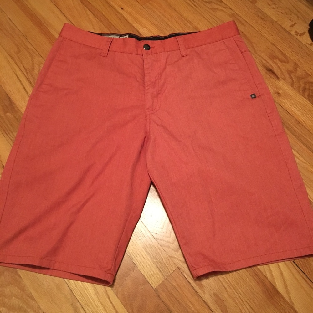 Volcom Shorts Mens 33